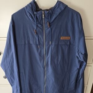 Columbia Men's Navy Windbreaker